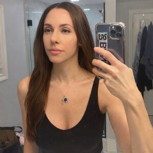 Meet your Posher, Vanessa